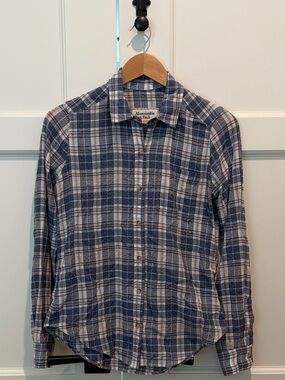 Abercrombie & Fitch Blue and White Plaid Button-Down Shirt